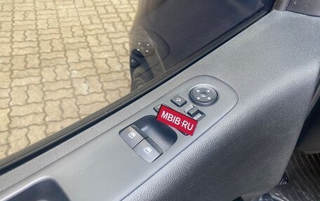 Hyundai Staria, 2021 год, 3 650 000 рублей, 17 фотография