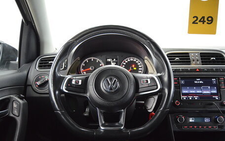 Volkswagen Polo VI (EU Market), 2019 год, 1 030 000 рублей, 13 фотография
