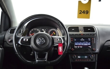 Volkswagen Polo VI (EU Market), 2019 год, 1 030 000 рублей, 11 фотография