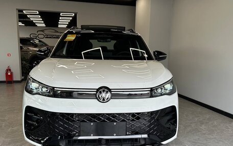 Volkswagen Tiguan, 2025 год, 4 750 000 рублей, 3 фотография