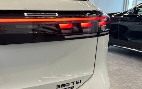 Volkswagen Tiguan, 2025 год, 4 750 000 рублей, 9 фотография