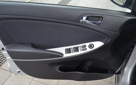 Hyundai Solaris II рестайлинг, 2011 год, 710 000 рублей, 8 фотография