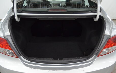 Hyundai Solaris II рестайлинг, 2011 год, 710 000 рублей, 18 фотография
