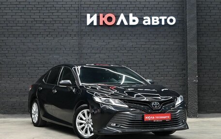 Toyota Camry, 2019 год, 2 500 000 рублей, 3 фотография