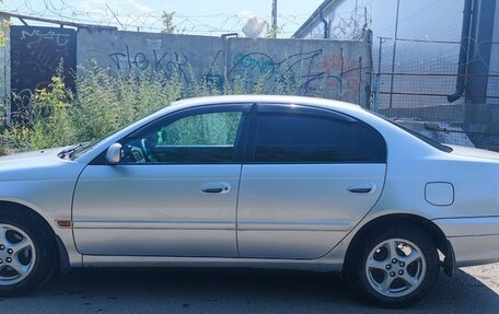 Toyota Avensis III рестайлинг, 2002 год, 455 000 рублей, 11 фотография