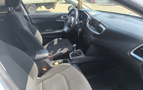 KIA cee'd III, 2019 год, 1 360 000 рублей, 4 фотография