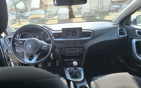 KIA cee'd III, 2019 год, 1 360 000 рублей, 11 фотография