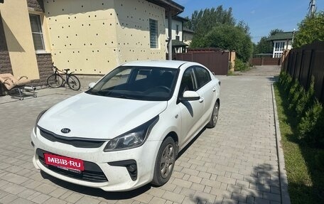 KIA Rio IV, 2019 год, 1 050 000 рублей, 3 фотография