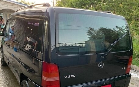 Mercedes-Benz V-Класс, 2002 год, 890 000 рублей, 3 фотография