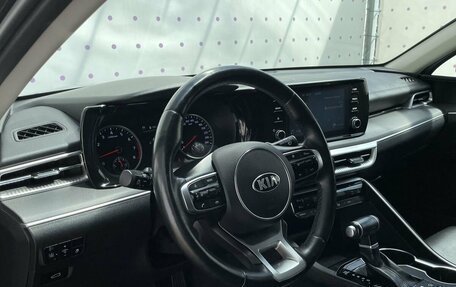 KIA K5, 2021 год, 2 300 000 рублей, 15 фотография