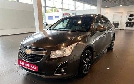 Chevrolet Cruze II, 2013 год, 880 000 рублей, 7 фотография