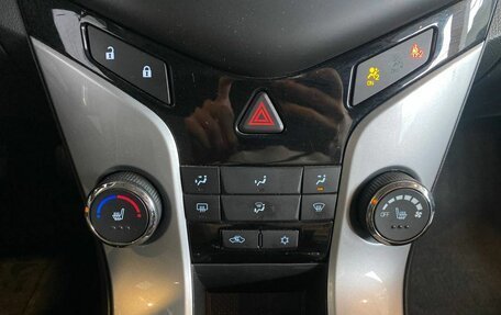 Chevrolet Cruze II, 2013 год, 880 000 рублей, 15 фотография