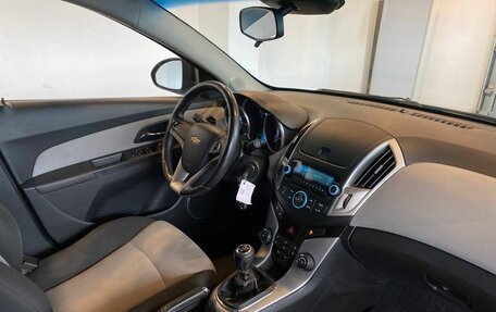 Chevrolet Cruze II, 2013 год, 880 000 рублей, 12 фотография