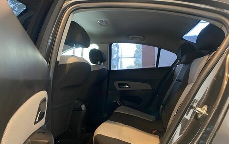 Chevrolet Cruze II, 2013 год, 880 000 рублей, 25 фотография