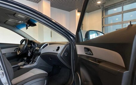 Chevrolet Cruze II, 2013 год, 880 000 рублей, 27 фотография