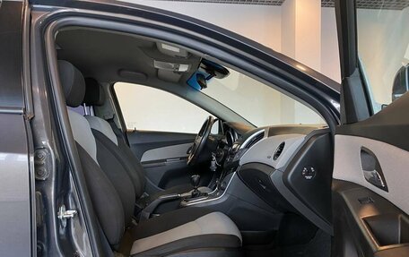 Chevrolet Cruze II, 2013 год, 880 000 рублей, 29 фотография