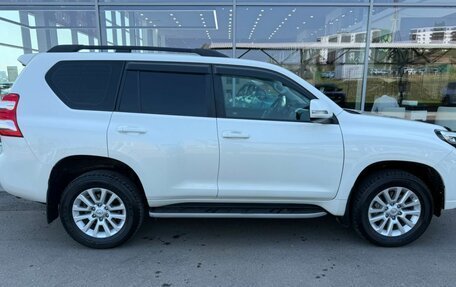 Toyota Land Cruiser Prado 150 рестайлинг 2, 2014 год, 2 999 000 рублей, 4 фотография
