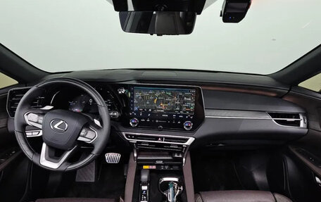 Lexus RX IV рестайлинг, 2025 год, 10 430 000 рублей, 7 фотография
