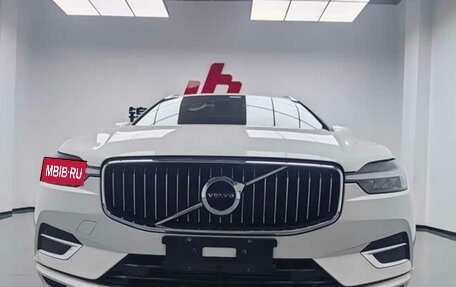 Volvo XC60 II, 2022 год, 2 750 000 рублей, 1 фотография