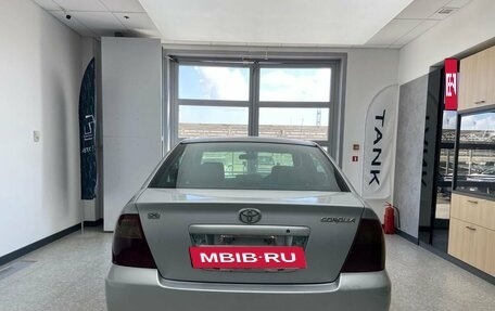 Toyota Corolla, 2005 год, 620 000 рублей, 4 фотография