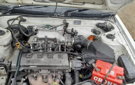 Toyota Corona VIII (T170), 1989 год, 180 000 рублей, 3 фотография