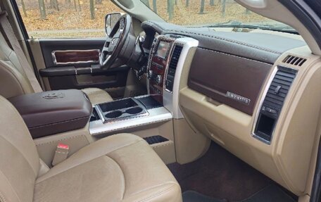 Dodge RAM IV, 2010 год, 5 000 000 рублей, 8 фотография