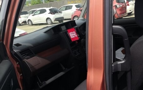 Toyota Roomy I, 2019 год, 1 300 000 рублей, 9 фотография
