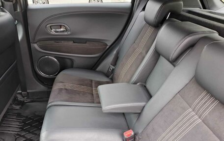 Honda Vezel, 2019 год, 2 350 000 рублей, 5 фотография