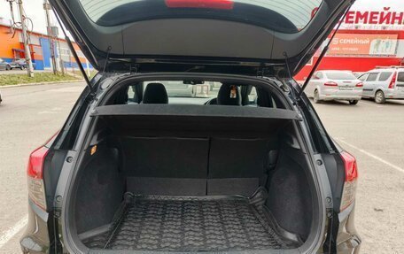 Honda Vezel, 2019 год, 2 350 000 рублей, 2 фотография