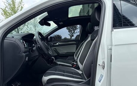 Volkswagen T-Roc I, 2025 год, 2 730 000 рублей, 8 фотография