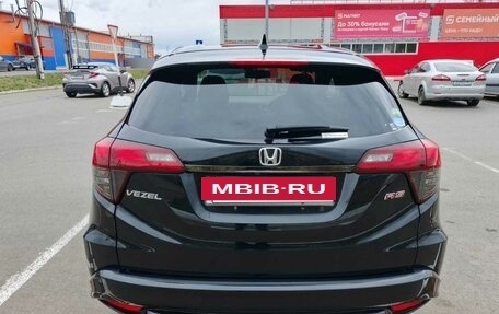 Honda Vezel, 2019 год, 2 350 000 рублей, 25 фотография