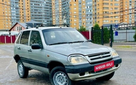 Chevrolet Niva I рестайлинг, 2004 год, 160 000 рублей, 3 фотография