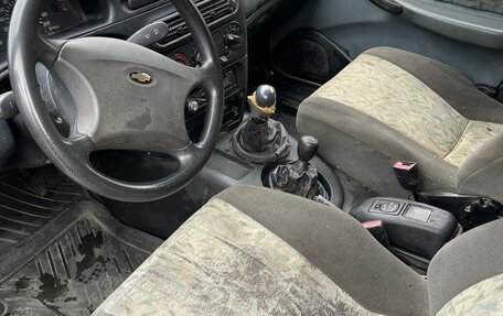 Chevrolet Niva I рестайлинг, 2004 год, 160 000 рублей, 11 фотография