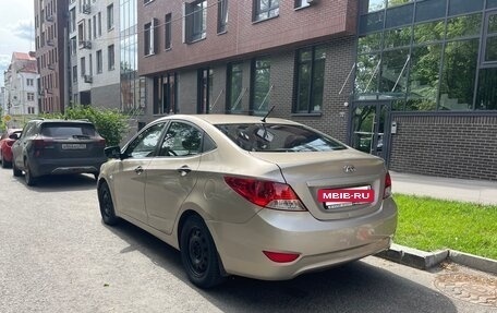 Hyundai Solaris II рестайлинг, 2012 год, 550 000 рублей, 4 фотография
