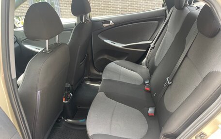 Hyundai Solaris II рестайлинг, 2012 год, 550 000 рублей, 9 фотография
