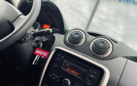 Renault Duster I рестайлинг, 2014 год, 1 077 000 рублей, 13 фотография