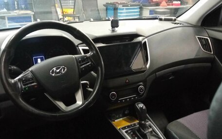 Hyundai Creta I рестайлинг, 2019 год, 1 599 000 рублей, 5 фотография