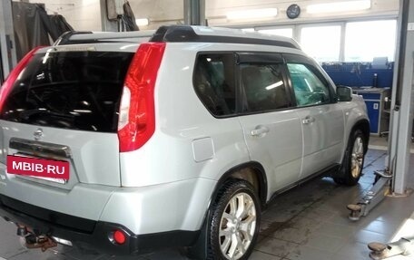 Nissan X-Trail, 2012 год, 940 000 рублей, 3 фотография