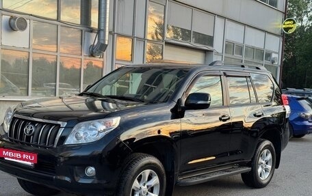 Toyota Land Cruiser Prado 150 рестайлинг 2, 2012 год, 2 690 000 рублей, 10 фотография