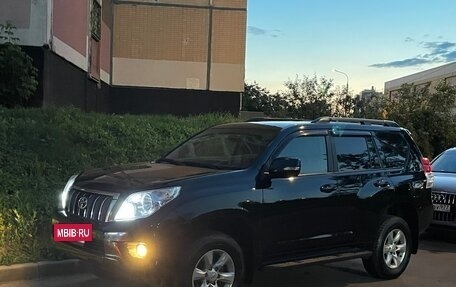 Toyota Land Cruiser Prado 150 рестайлинг 2, 2012 год, 2 690 000 рублей, 8 фотография