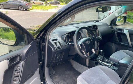 Toyota Land Cruiser Prado 150 рестайлинг 2, 2012 год, 2 690 000 рублей, 18 фотография