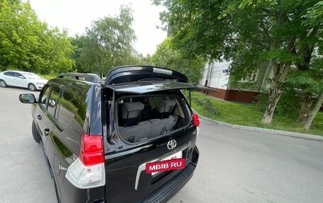 Toyota Land Cruiser Prado 150 рестайлинг 2, 2012 год, 2 690 000 рублей, 12 фотография