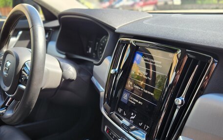 Volvo S90 II рестайлинг, 2019 год, 3 100 000 рублей, 12 фотография