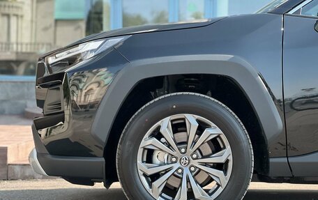Toyota RAV4, 2025 год, 3 890 000 рублей, 33 фотография