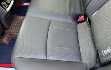 Toyota Harrier, 2022 год, 2 700 000 рублей, 18 фотография