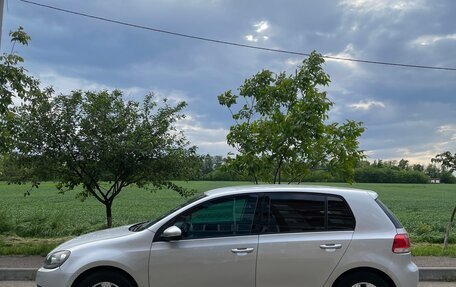 Volkswagen Golf VI, 2011 год, 800 000 рублей, 4 фотография