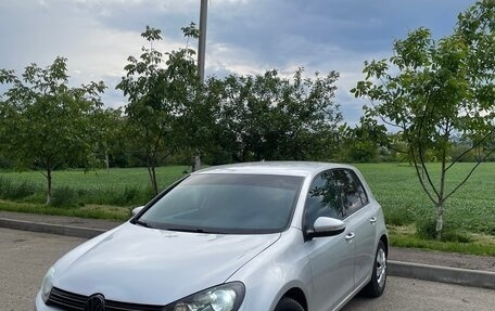 Volkswagen Golf VI, 2011 год, 800 000 рублей, 2 фотография