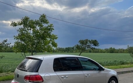 Volkswagen Golf VI, 2011 год, 800 000 рублей, 9 фотография