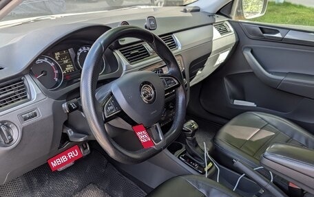 Skoda Rapid I, 2019 год, 1 100 000 рублей, 10 фотография
