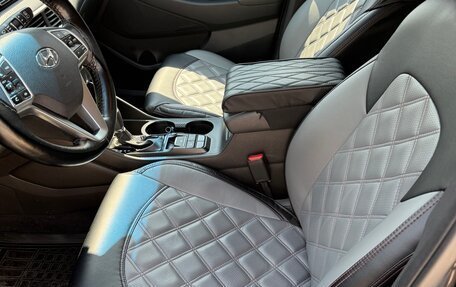 Hyundai Tucson III, 2018 год, 1 800 000 рублей, 13 фотография